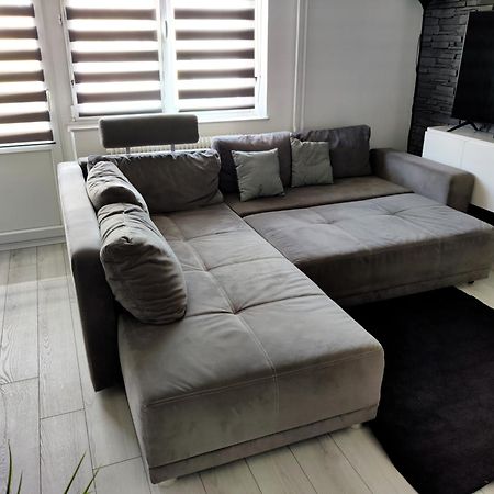 Agreable Et Spacieux Appartement Lumineux T4 Alsace Riedisheim Exterior foto